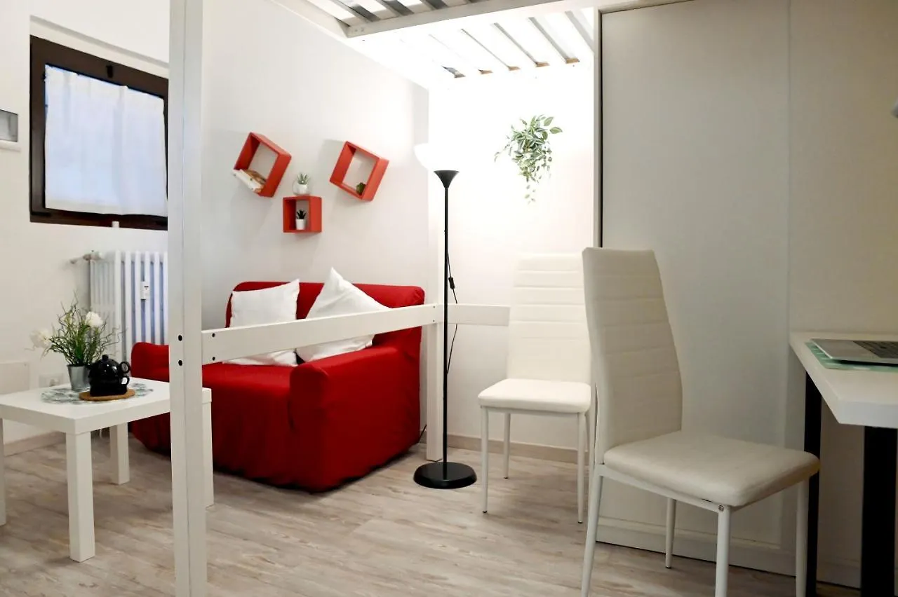 Guest House Lucca Milano